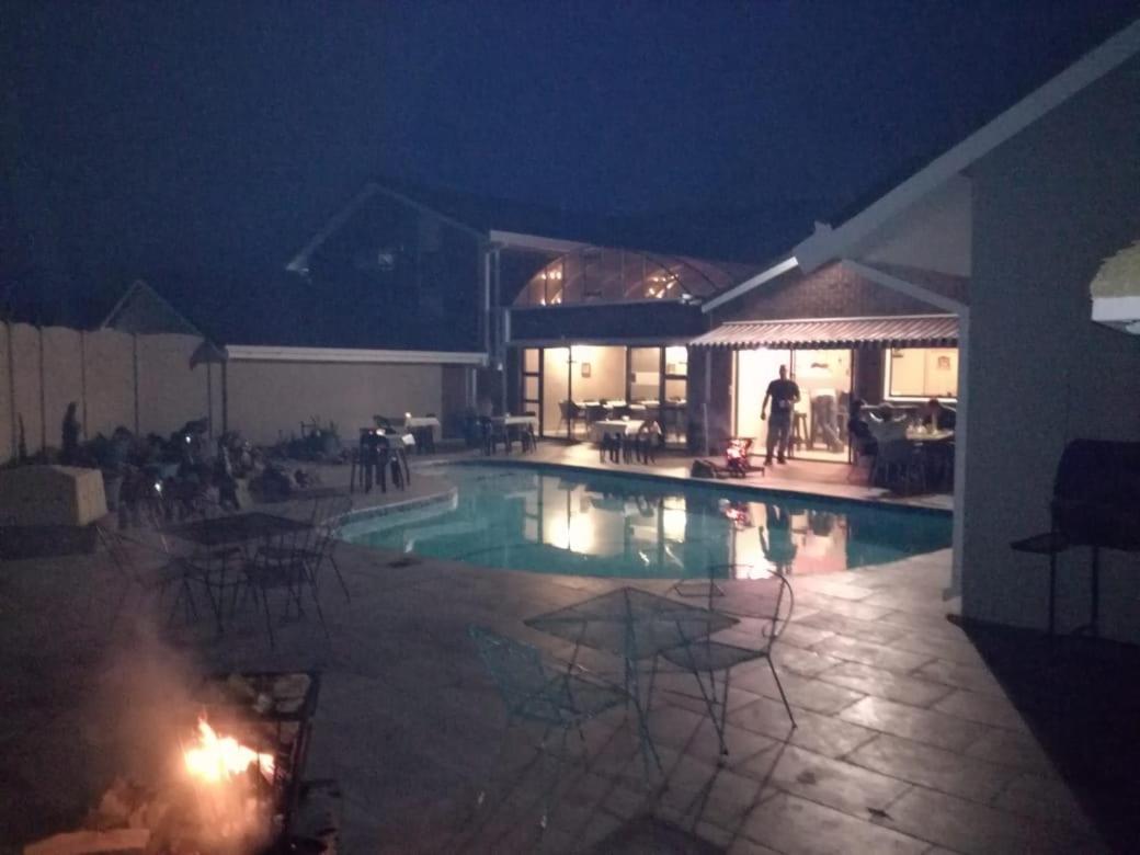 האריסמית Skylight Lodge מראה חיצוני תמונה